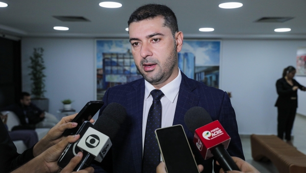 Nicolau Júnior defende soluções para embargos de terras e afirma que Parlamento está cumprindo seu papel